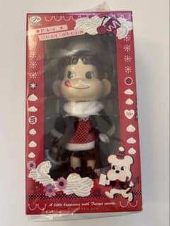 ペコちゃん人形 2010年 未開封品　Winter Collection ペコちゃん人形 2010年 未開封品 Winter Collection - メルカリ