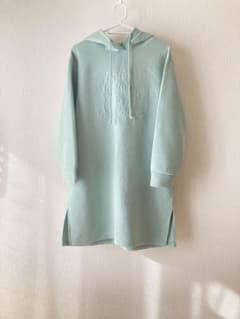 フード付きパーカートレーナー ミントグリーン ロング丈 サイドスリット入り