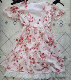 ハンドメイド　花柄ピンク半袖　ワンピースのサムネイル