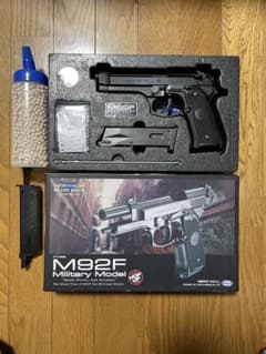 東京マルイ　ベレッタM92F ガスブローバックガンのサムネイル