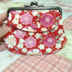 美品　がま口　小物入れのサムネイル
