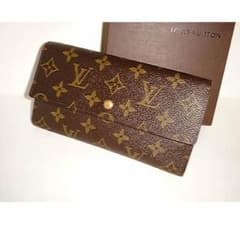 LOUIS  VUITTON財布のサムネイル