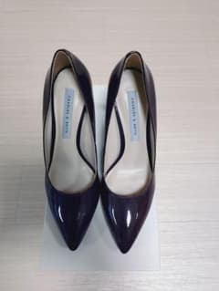 CHARLES & KEITH エナメルパンプス ダークパープルのサムネイル