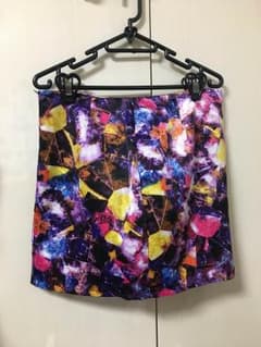 タイトスカート 宝石柄 ジュエリーのサムネイル