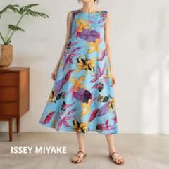 美品]ISSEY MIYAKE ノースリーブ ロングワンピース 花柄 M - メルカリ