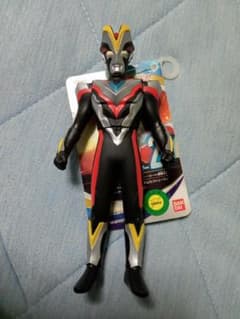 ウルトラヒーローシリーズ28 ウルトラマンビクトリーソフビのサムネイル
