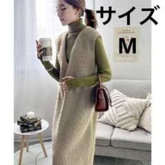 【美品】クラシカルエルフ フェイクリングウール Vネックワンピース ベージュのサムネイル