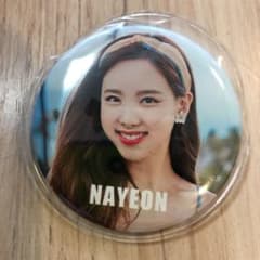 TWICE 缶バッチ 缶バッジのサムネイル