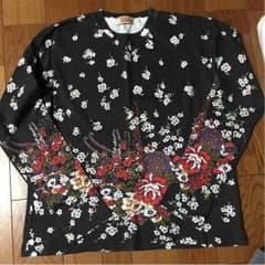 値引きします シャニット   和柄 長袖Tシャツのサムネイル