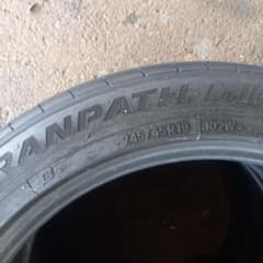 司さん専用Toyo TRANPATH 245/45R19 タイヤ　2本　安い！のサムネイル