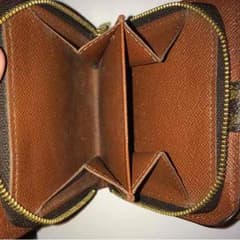 ルイビトン 二つ折り財布のサムネイル