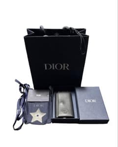 DIOR 日本限定 CD Icon グレインドカーフスキン キーケース 6連 - メルカリ