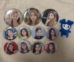 TWICE ツウィ 缶バッジ 10点セット/ミニツブリーのサムネイル
