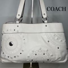 ■美品■COACH コーチ パテントレザー ショルダーバッグ ホワイトのサムネイル