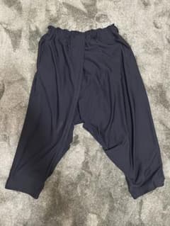 1325 ISSEY MIYAKE サルエルパンツ　グレー　IL61FF112 SEAMLESS BOTTOMS BASIC – isseymiyake.com