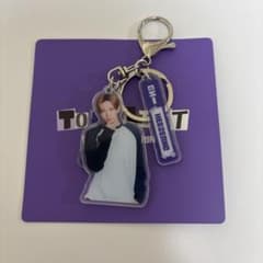 ENHYPEN HEESEUNG アクリルキーホルダーのサムネイル