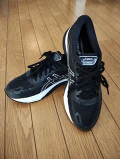 asics GEL-nimbus21 ブラック27.5未使用のサムネイル
