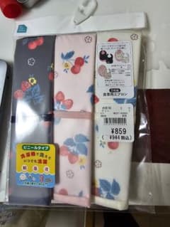 フルーツ柄スタイ3枚セットのサムネイル