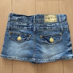 CECIL McBEE デニムショートパンツ ゴールドボタン Sサイズ　平成のサムネイル