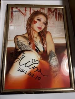 ロクサンエンジェル　みな　直筆サイン入りパネル　写真　バーレスク東京 ロクサンエンジェル みな 直筆サイン入りパネル 写真 バーレスク東京