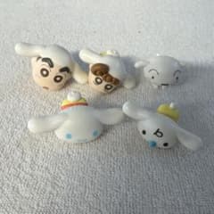 クレヨンしんちゃん シナモロール カプセルトイ 5個セットのサムネイル
