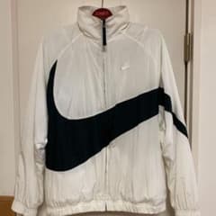 希少 白 NIKE ナイキ ナイロンジャケット ビッグスウォッシュ アウターのサムネイル