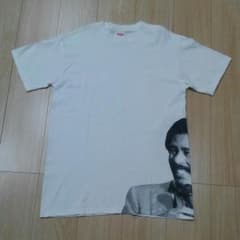 Tシャツのサムネイル