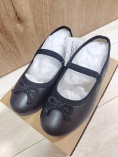 新品 ブランシェス バレエシューズ ブラック 18cmのサムネイル