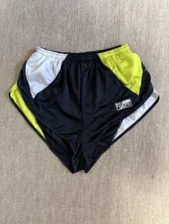 陸上競技用ランニングパンツ　レディース　Oサイズ　胴囲69センチのサムネイル