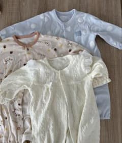 ベビー服　女の子　まとめ売り　ロンパースのサムネイル