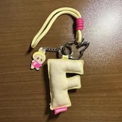 POP MART PIN FOR LOVE アルファベットペンダント Fのサムネイル
