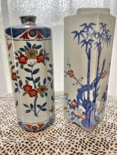 源右衛門窯　古伊万里風椿絵　花瓶　木箱入　美品 源右衛門窯 古伊万里風椿絵 小皿 5枚 未使用品 共箱 - メルカリ