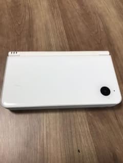 DSi ホワイト 本体のサムネイル