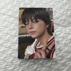 TWS シニュ OUR Ver. 封入 トレカのサムネイル