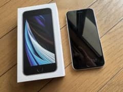 Apple iPhone SE (第2世代) ホワイト 本体のサムネイル