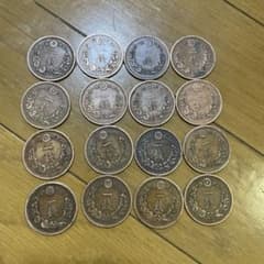 旧貨幣 一圓銀貨 龍デザイン 16枚セットのサムネイル