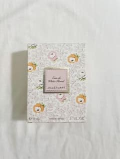 ジルスチュアート リラックス オード ホワイトフローラルのサムネイル