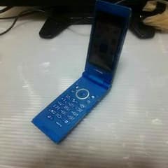 docomo SH-02A ガラケーのサムネイル