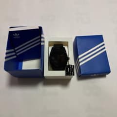 adidas ブラック 時計のサムネイル