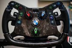 極上品】FANATEC Podium BMW M4 GT3ステアリング - メルカリ