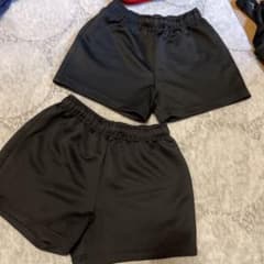 ショートパンツのサムネイル