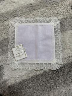 近沢　HELLO KITTY ハンカチ　ハンカチ