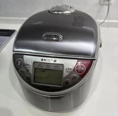 TOSHIBA 圧力IH 炊飯器 5.5合 RC-L10LY 2005年製 TOSHIBA 圧力IH 炊飯器 5.5合 RC-L10LY 2005年製 - メルカリ