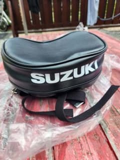 SUZUKI テールバッグ 99000-99034-51D gt380などにのサムネイル