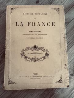 フランスアンティーク古書　パリ出版 大判ディスプレイ撮影小物 フランスアンティーク古書 パリ出版 大判ディスプレイ撮影小物 - メルカリ