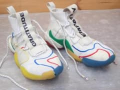 アディダス×ファレル・ウィリアムスCRAZY BYW LVL X PWスニーカーのサムネイル