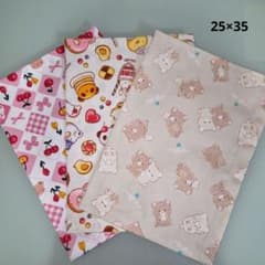 NO.28　くま・アニマルスイーツ柄ランチマット　25×35　ハンドメイド