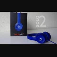 Beats solo2 ヘッドホン(有線)のサムネイル