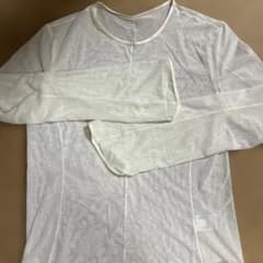 大人気コラボ★ユニクロ × マメクロゴウチシアークルーネックTのサムネイル
