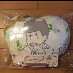 おそ松さん 一番くじ 一松クッションのサムネイル